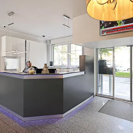 Ξενοδοχείο Am Zoo 3*