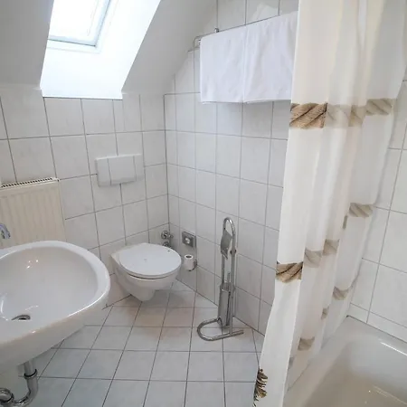 Hotel Am Zoo 3*